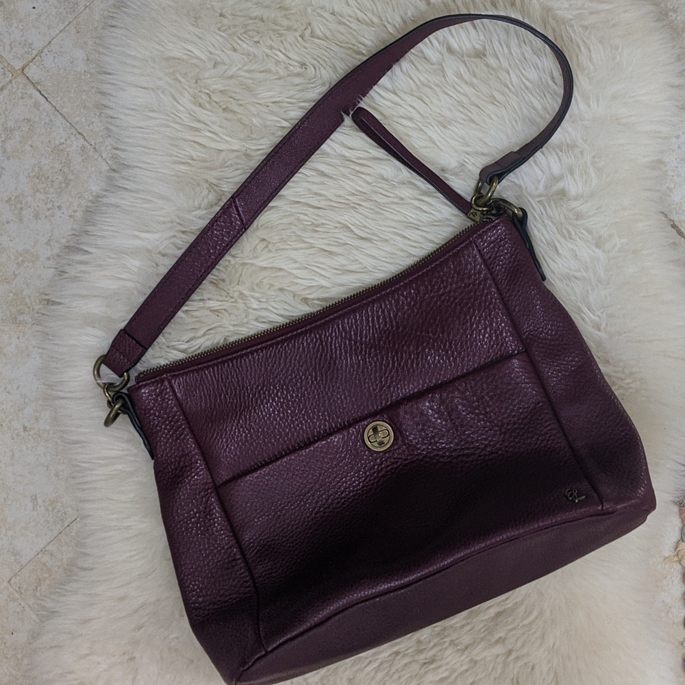 Burgundy leather shoulder bag